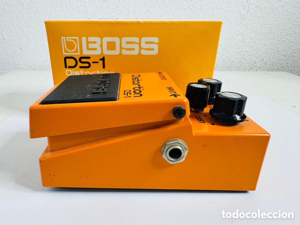 Segunda mano: Boss DS-1 Distortion Guitar Effects Pedal - Foto 8