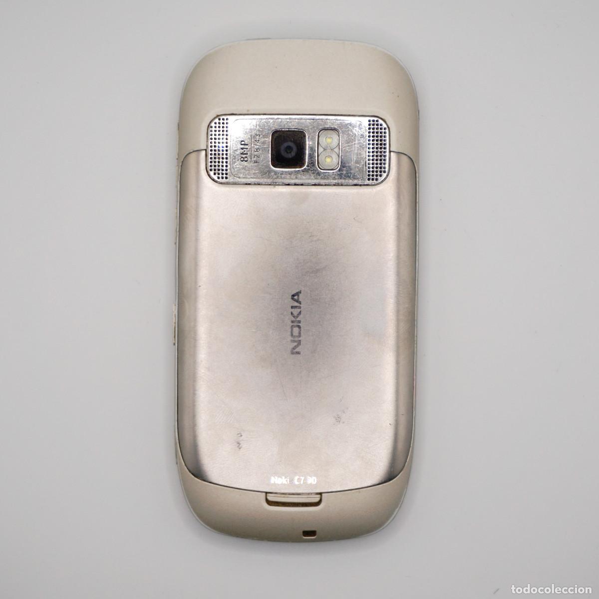 Segunda mano: Tel&eacute;fono Nokia C7 Plateado - Foto 4