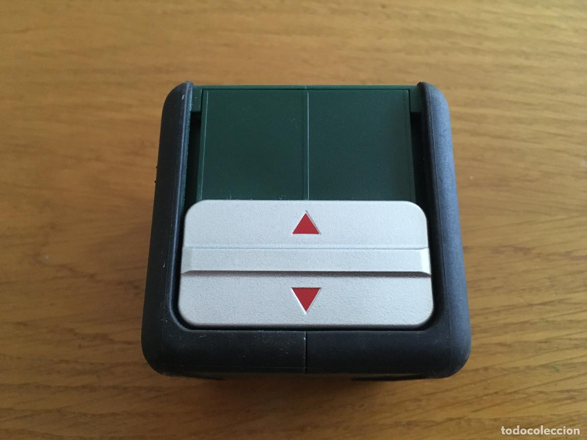 Segunda mano: L&aacute;ser de nivelaci&oacute;n Bosch modelo Quigo. - Foto 6
