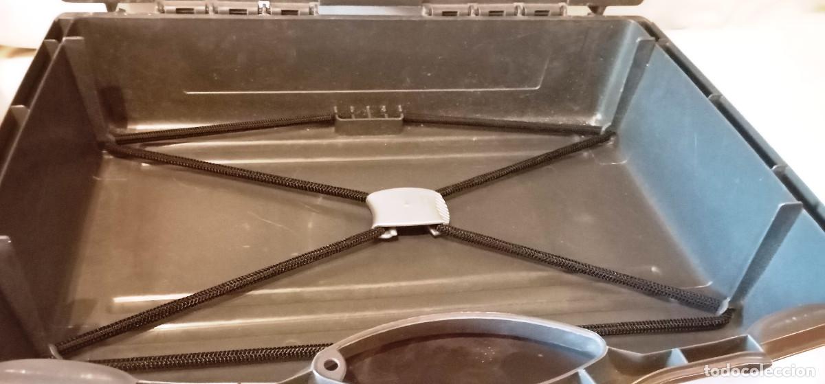 Segunda mano: Caja herramientas Curver pl&aacute;stico - Foto 9