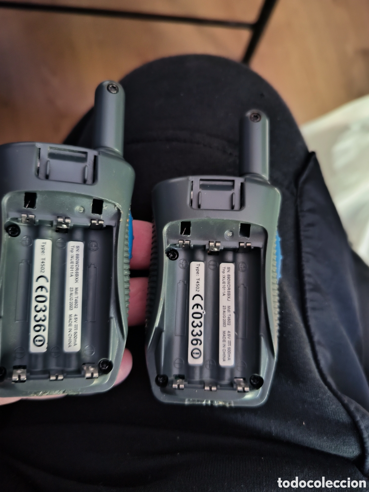 Segunda mano: 2 WALKIE TALKIE MOTOROLA T4502 - Foto 3