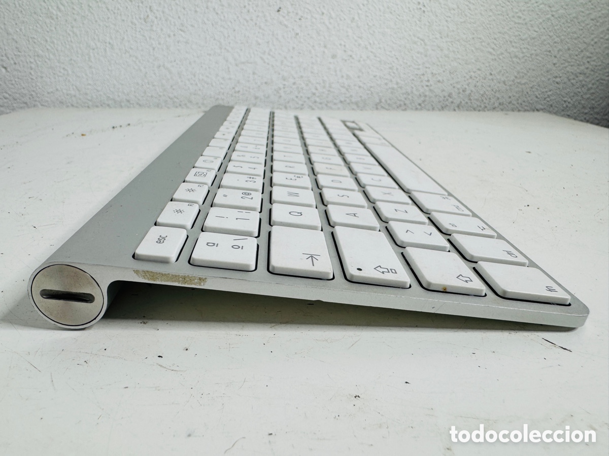 Segunda mano: Apple A1314 Magic Keyboard - Foto 10