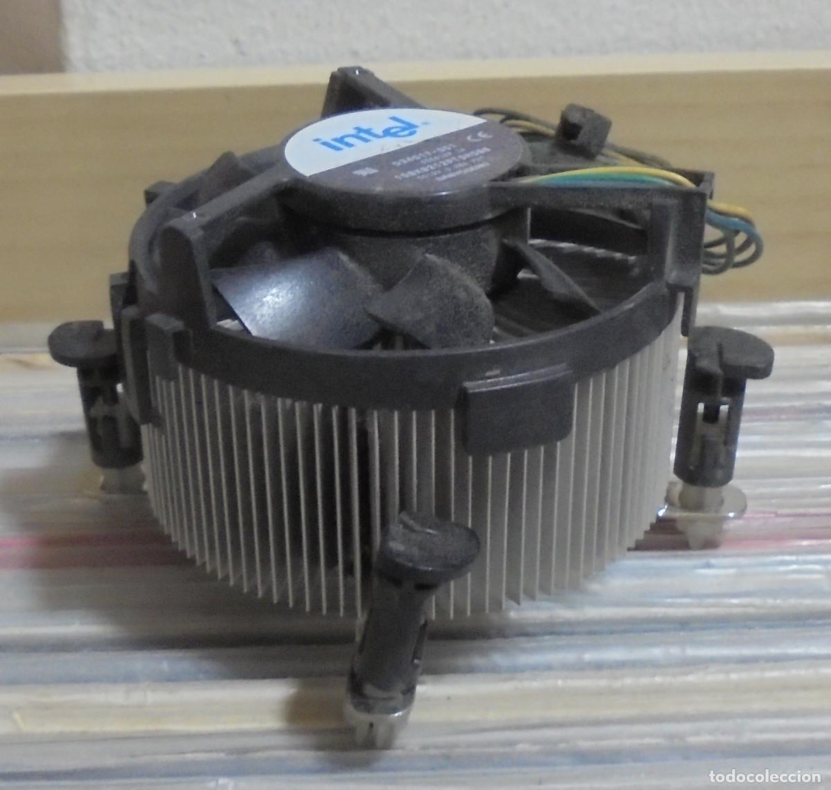 Segunda mano: Intel. Disipador t&eacute;rmico de CPU y ventilador de 3.5&rdquo; - Foto 1