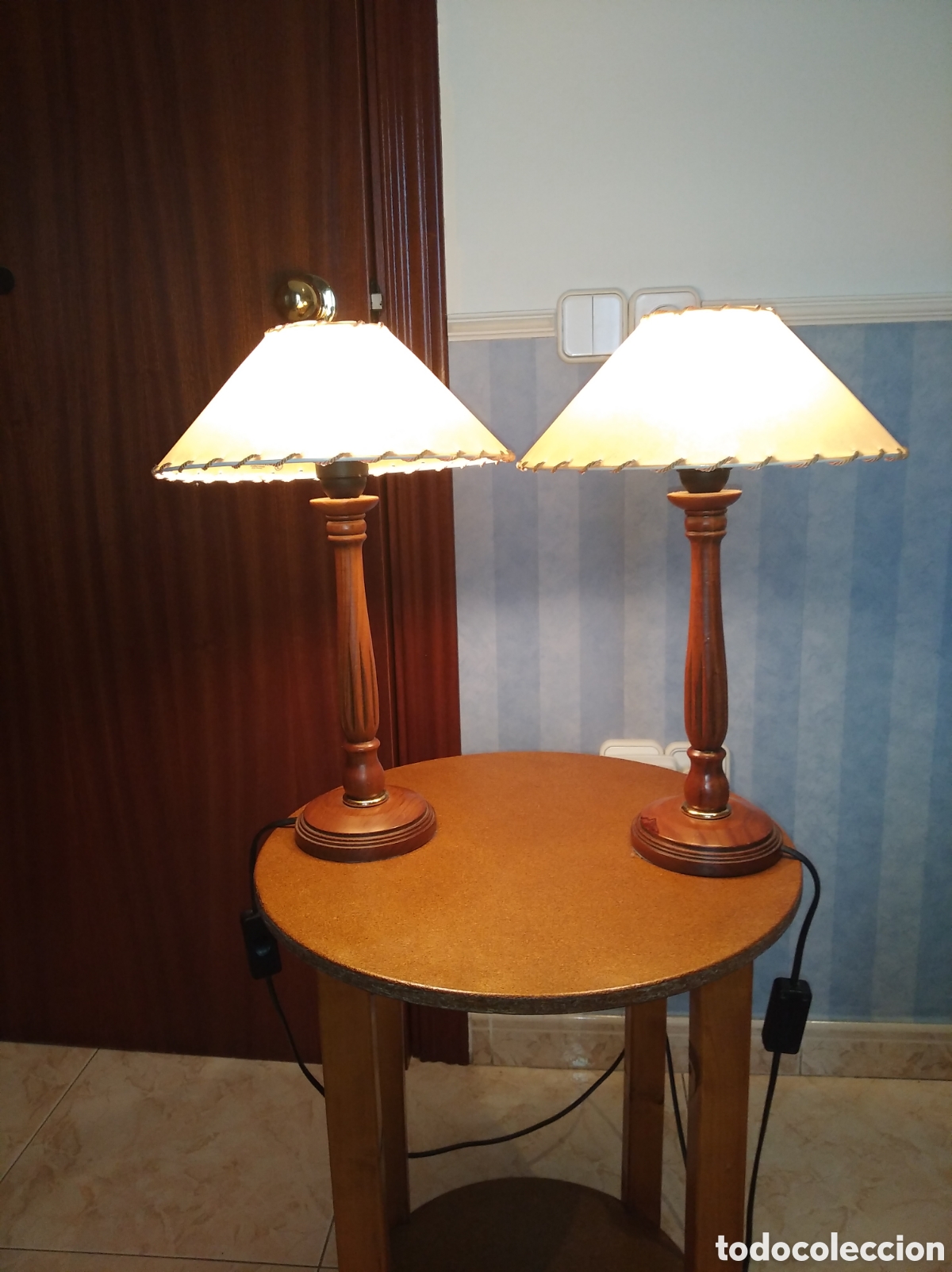 Segunda mano: L&aacute;mparas de Mesa de Noche - Foto 1