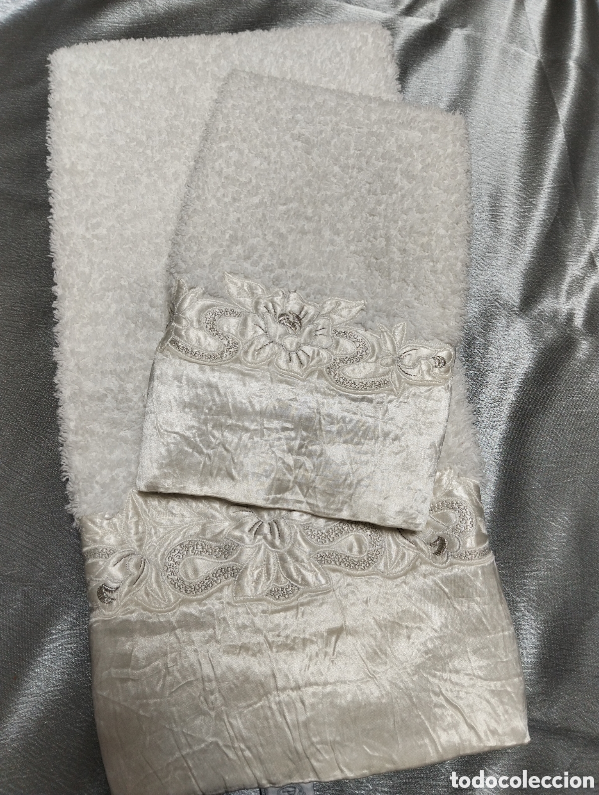 Seconda Mano: 2 toallas lavabo y mano algod&oacute;n 100%