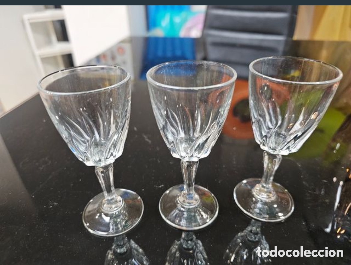 Segunda mano: Lote de 3 copas cristal licor - Foto 1