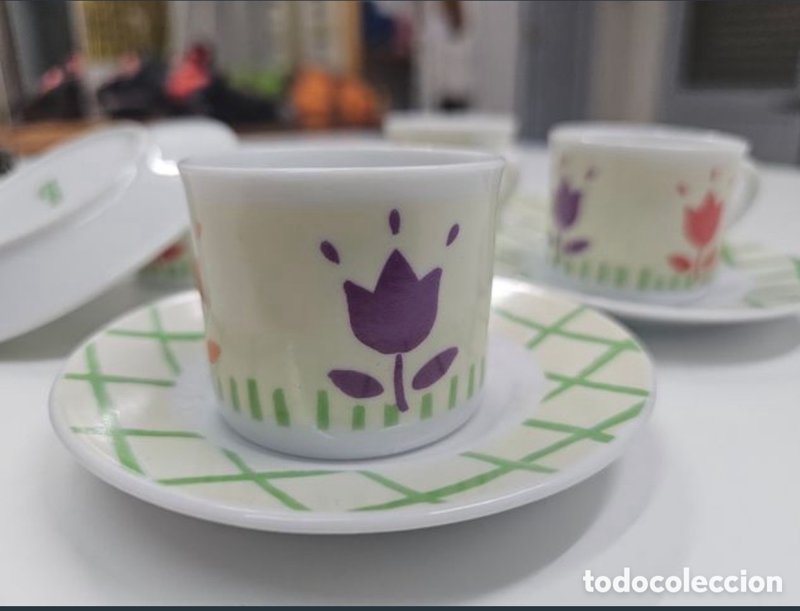 Segunda mano: Juego de cuatro tazas para caf&eacute; de la revista pronto - Foto 2