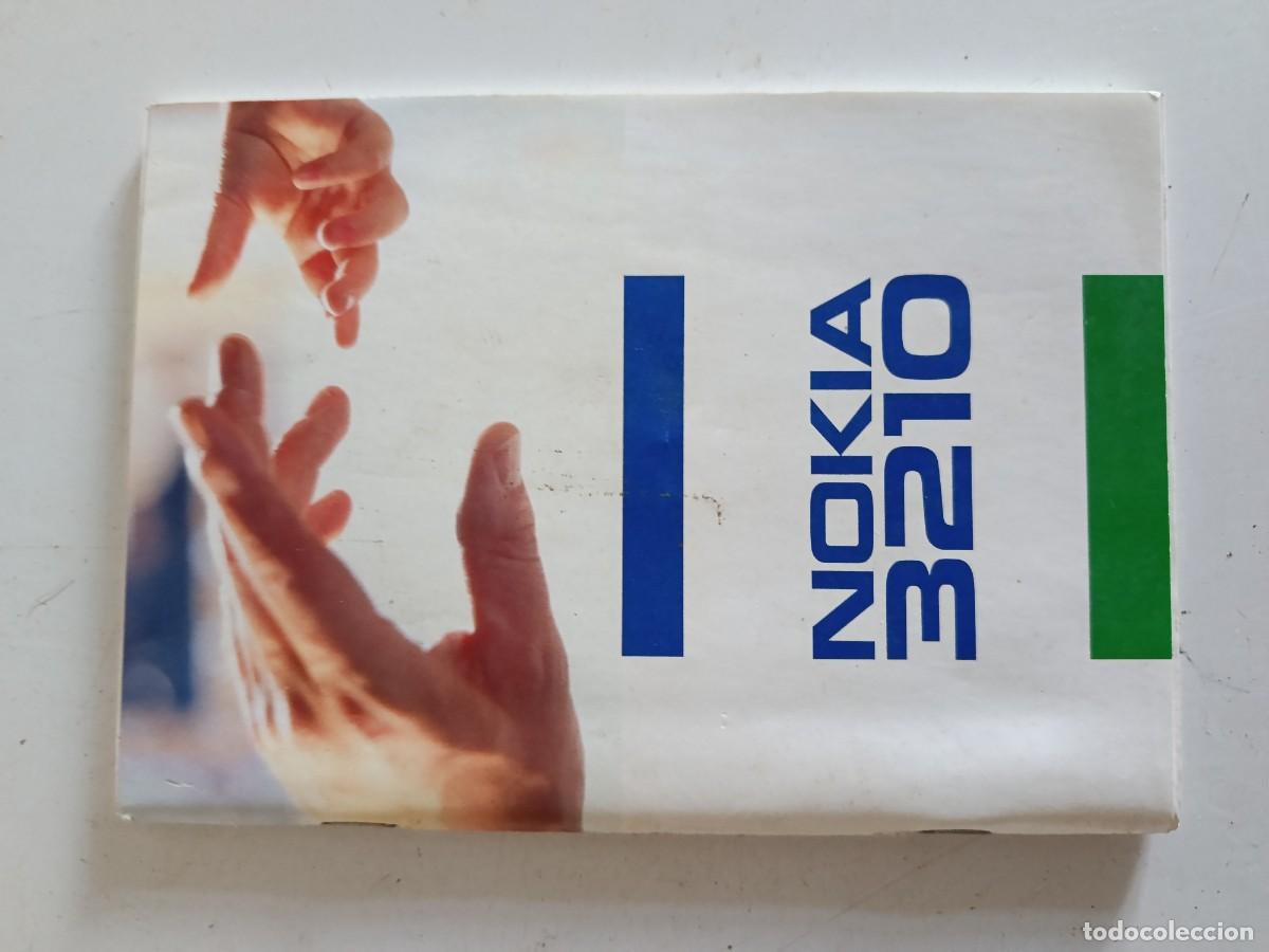 Segunda mano: Manual del antiguo m&oacute;vil Nokia 3210 - Foto 1