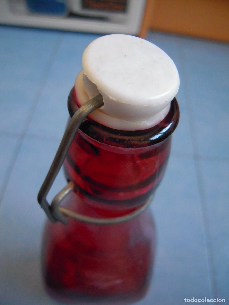 Segunda mano: Botella de vidrio rellenable roja - Foto 9