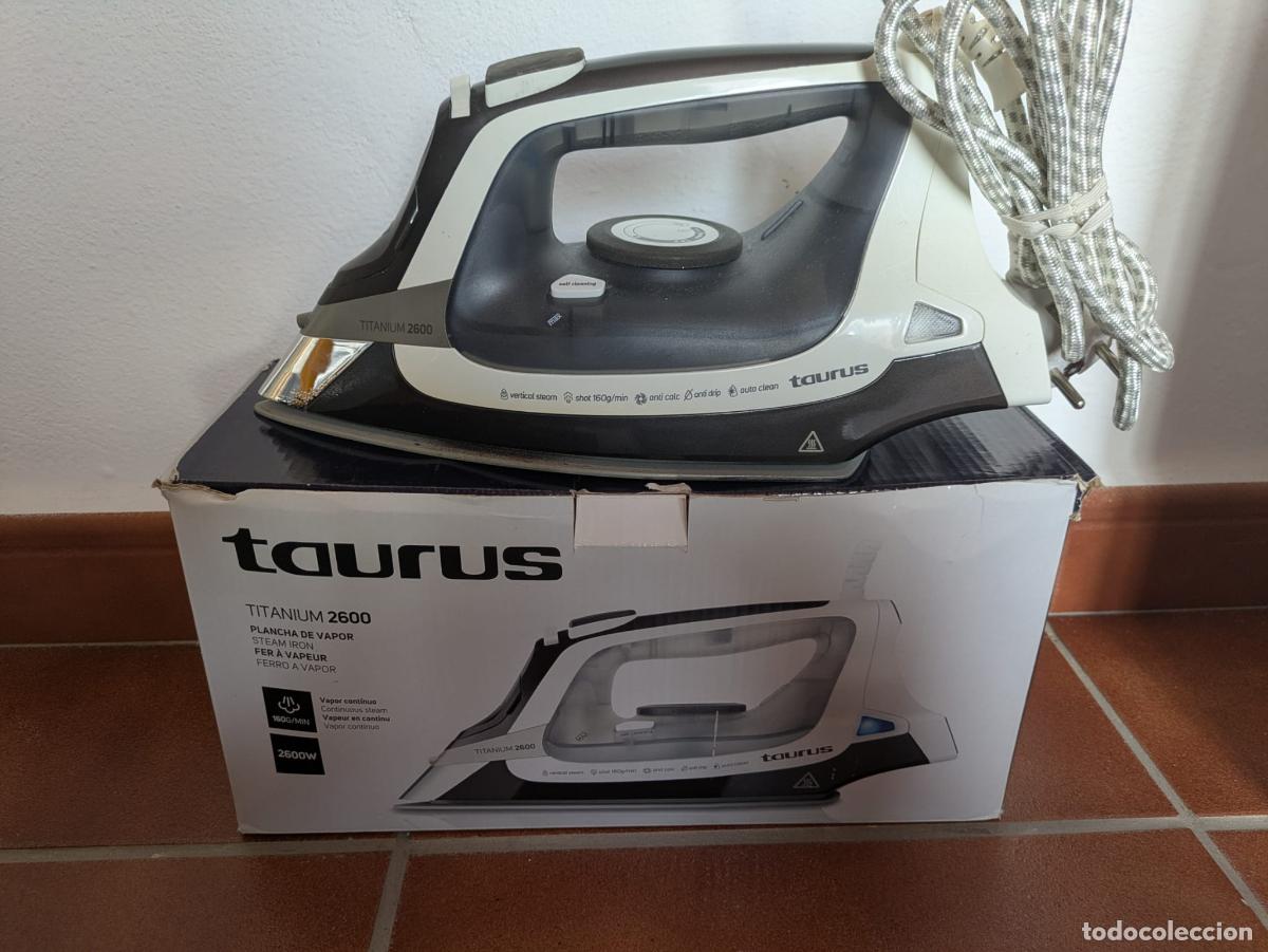 Segunda Mano: Plancha de vapor Taurus Titanium 2600. 2600W. 160g/min. Usada pero en buen estado.