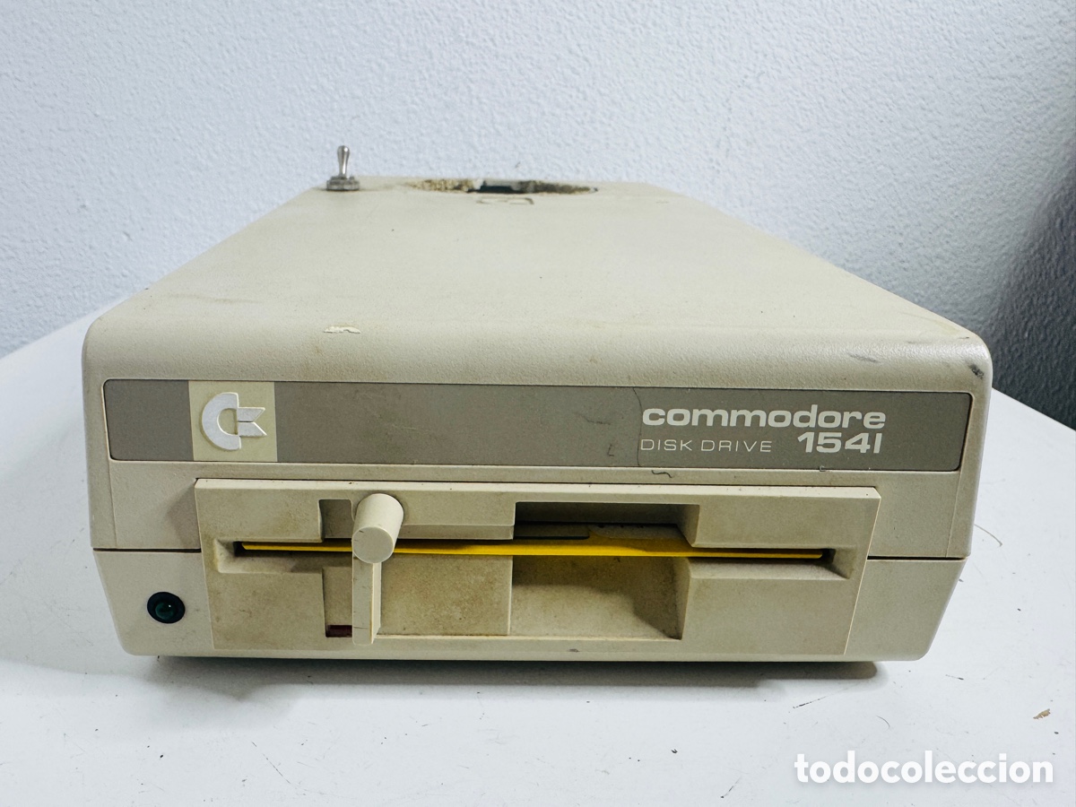 Segunda Mano: Commodore Disk Drive 1541 Para Piezas o Desguace