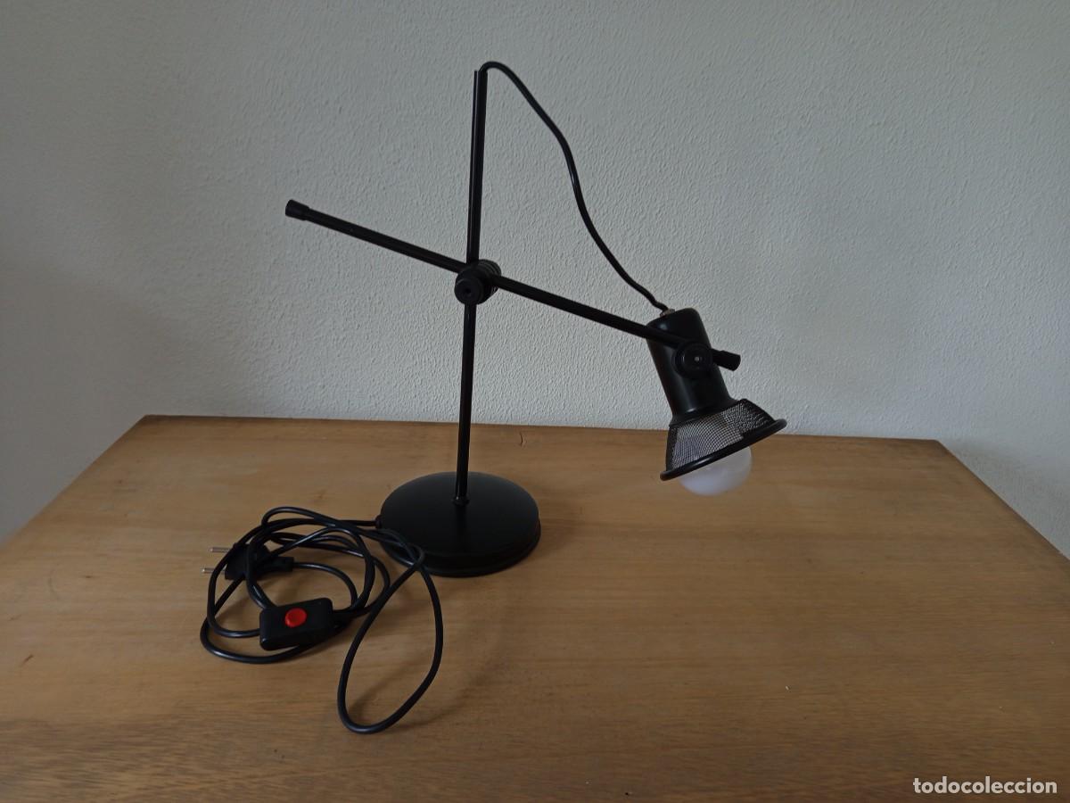 Segunda Mano: L&aacute;mpara de Escritorio Lorenzetti