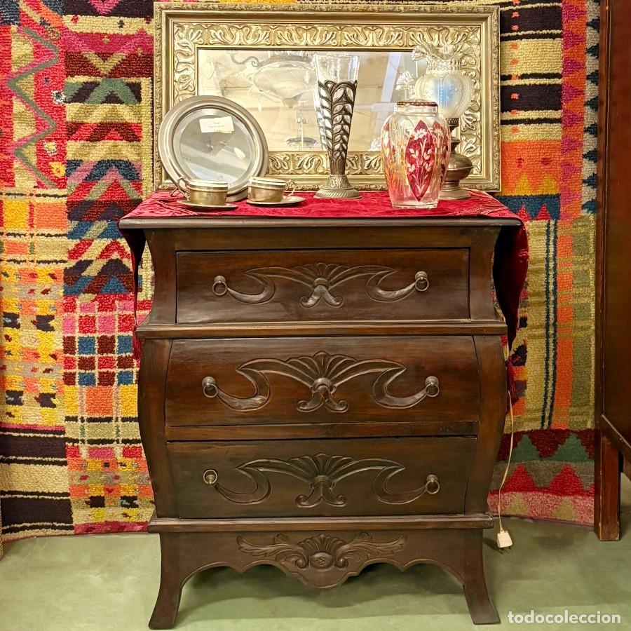 Segunda Mano: C&oacute;moda de Madera Tres Cajones