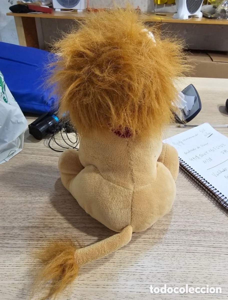 Segunda mano: Le&oacute;n de peluche usado - Foto 5