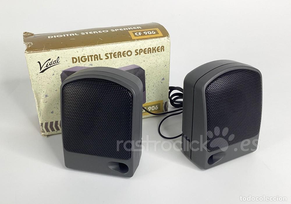 Segunda mano: Altavoces Digital Stereo Speaker &ndash; Vidal CF 906 - Foto 1