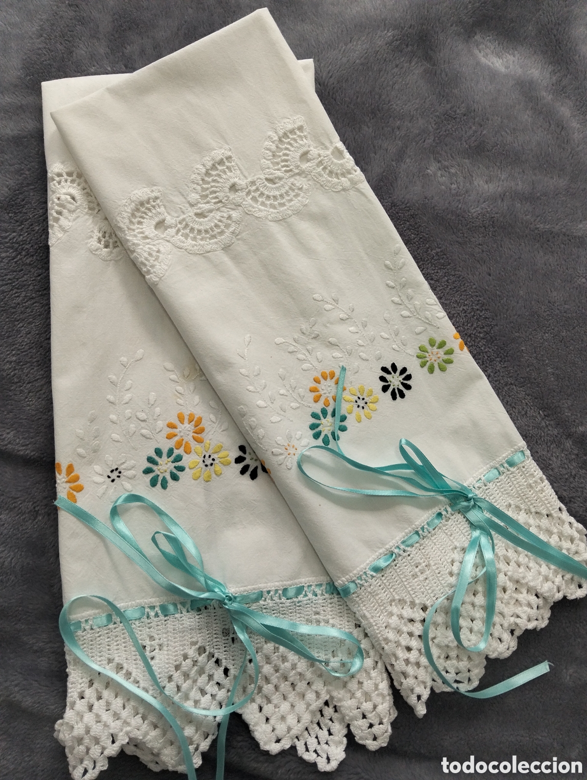 Segunda Mano: Toalla Hilo con ganchillo hecho a mano