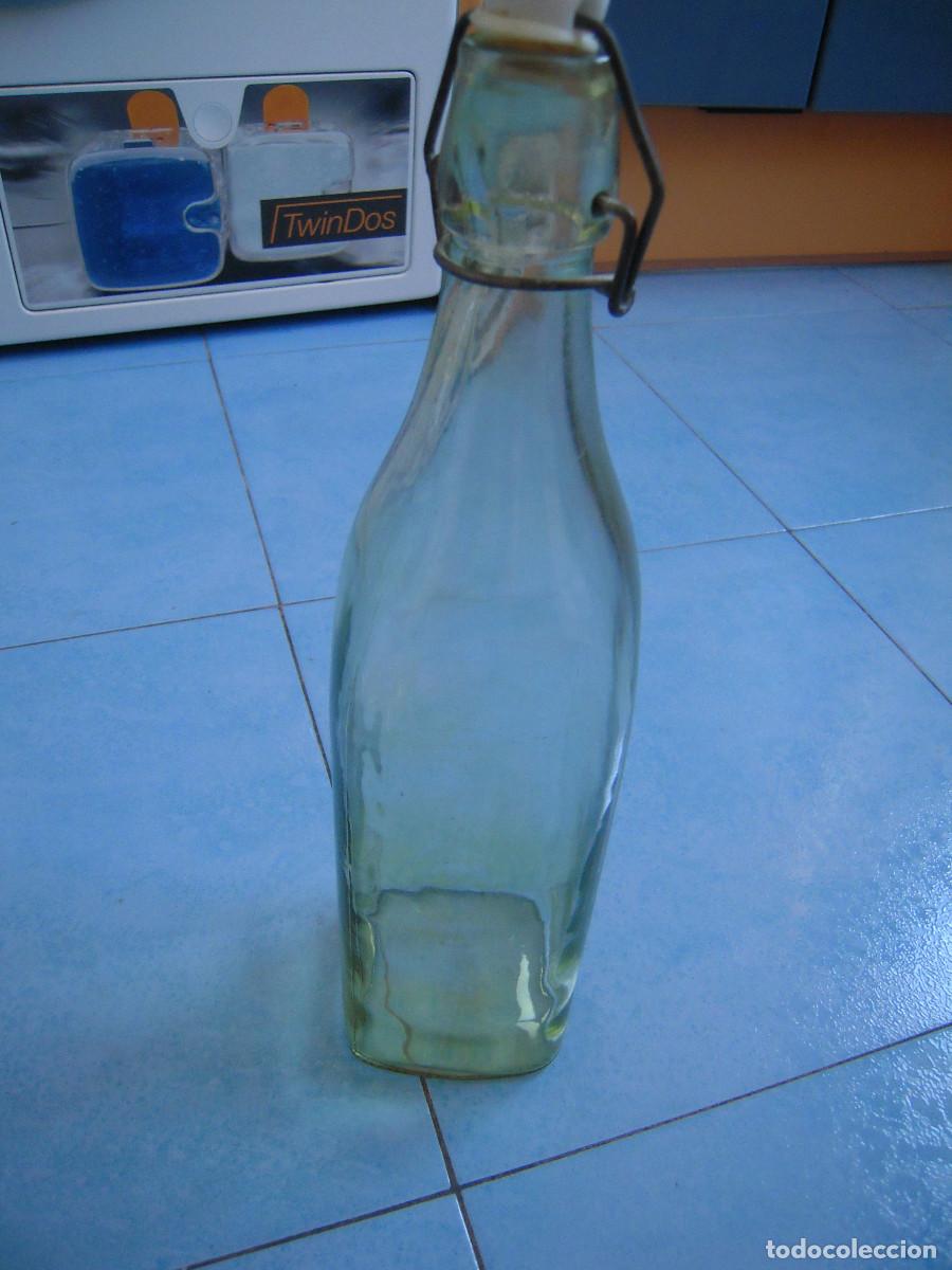 Segunda Mano: Botella de vidrio rellenable