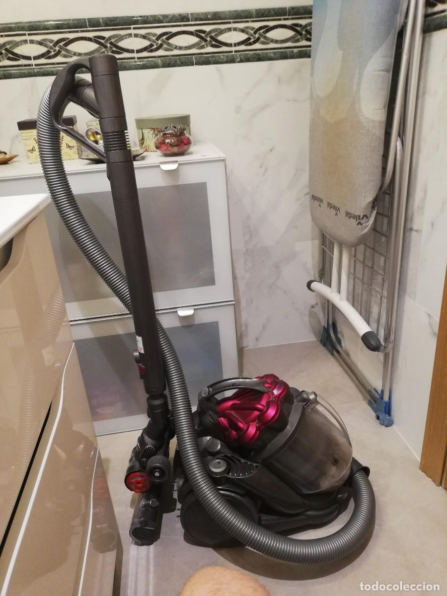 Segunda mano: ASPIRADORA DYSON MOD DC 19 T2 MULTI FLOOR - Foto 2