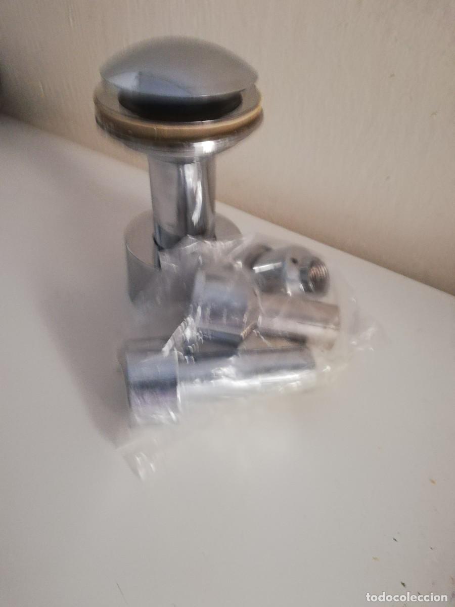 Segunda mano: Llave desag&uuml;e y piezas fontaner&iacute;a - Foto 3