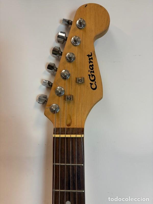 Segunda mano: Guitara El&eacute;ctrica Marca C. Giant - Foto 2