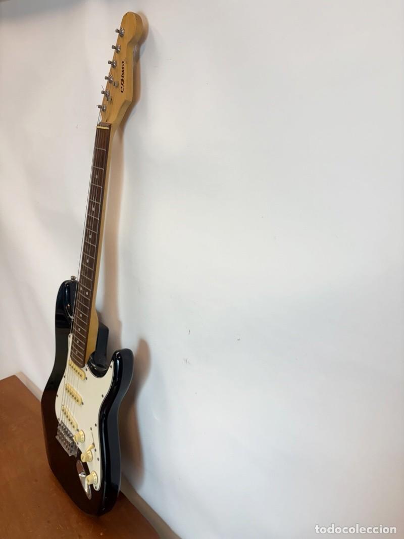 Segunda mano: Guitara El&eacute;ctrica Marca C. Giant - Foto 6