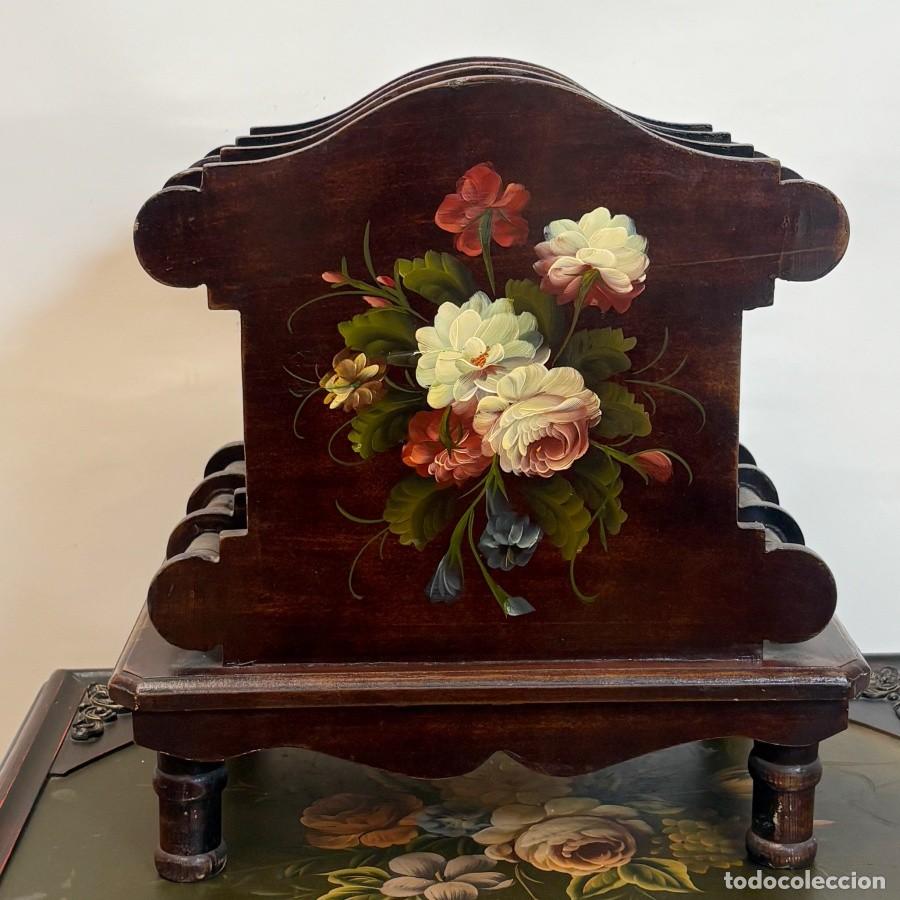 Segunda Mano: Revistero de Madera Vintage