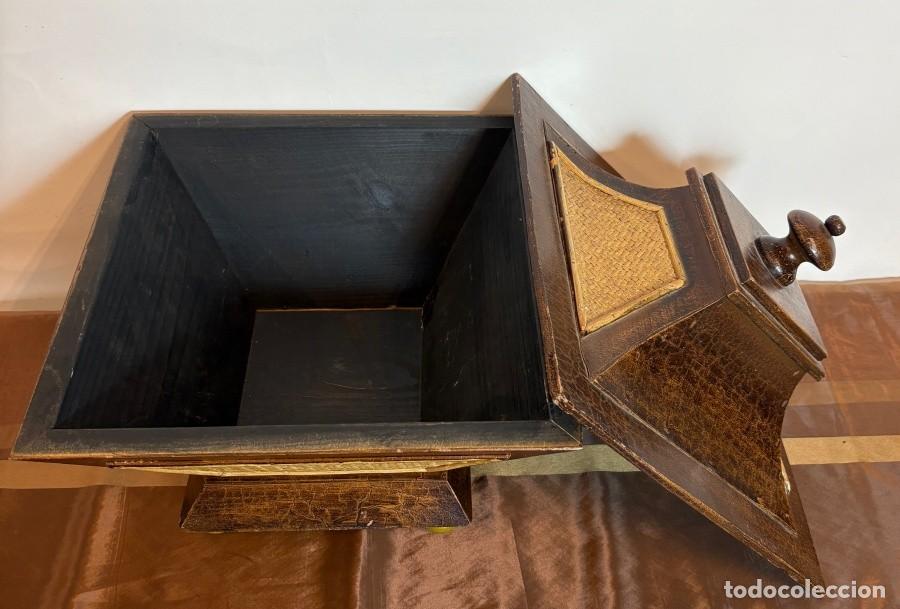 Segunda mano: Caja de Madera con Asas de Hierro - Foto 4