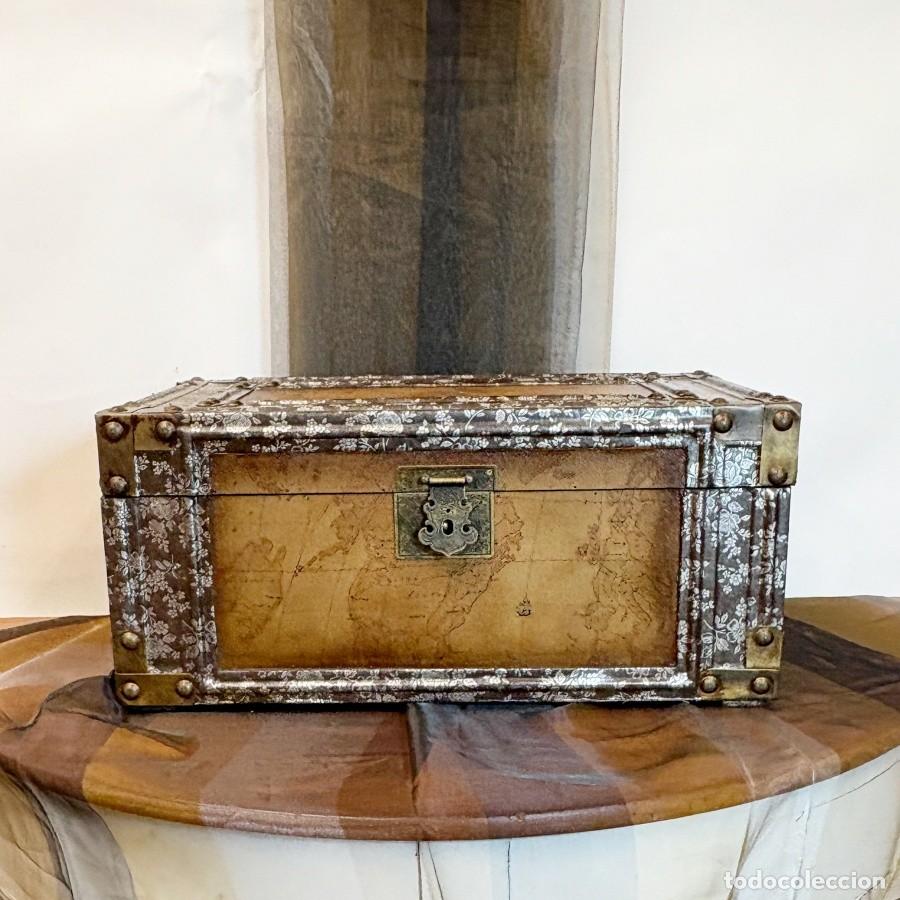 Segunda Mano: Caja Baulito Vintage