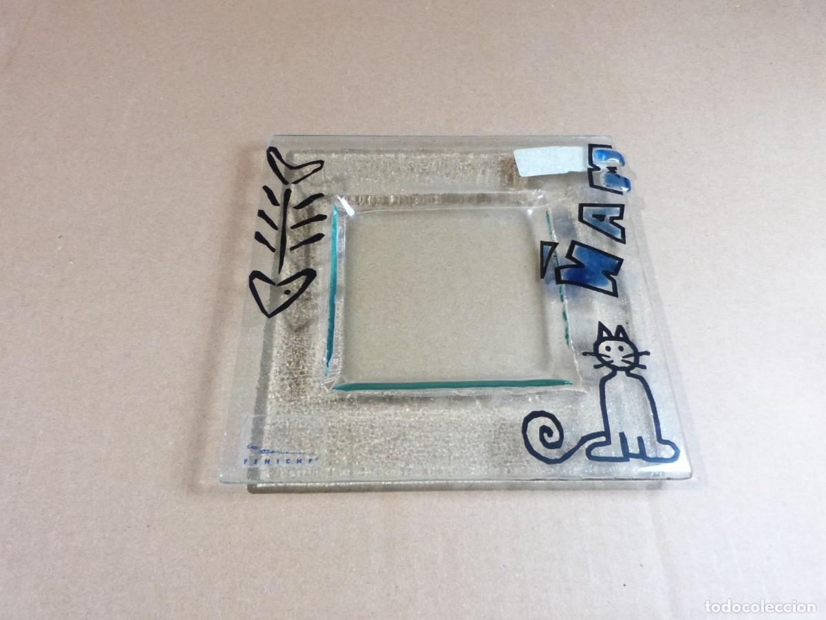 Segunda Mano: Bandeja o fuente cuadrada vidrio FENICHE para comedero de gatos