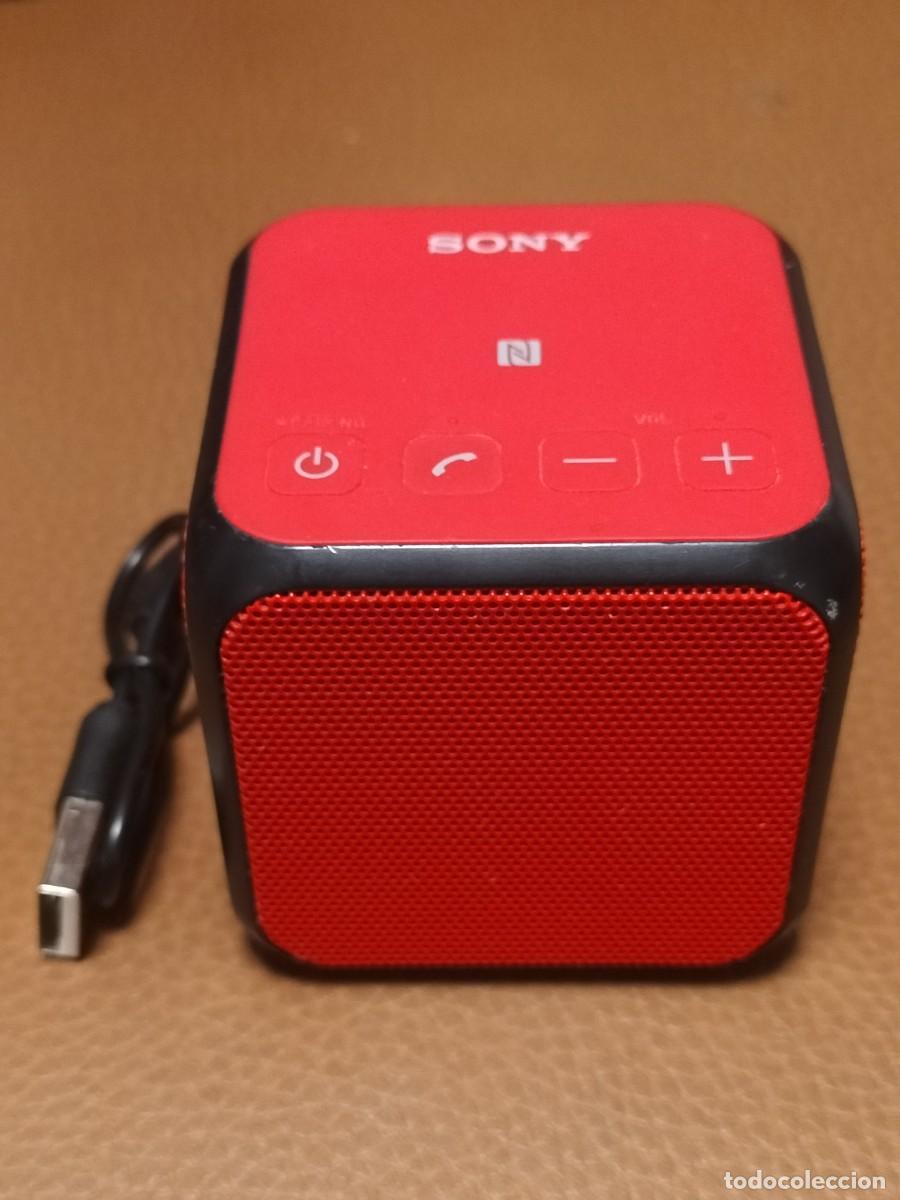 Segunda Mano: Sony SRS-X11 Rojo Inal&aacute;mbrico Bluetooth Altavoz Port&aacute;til Compacto Cubo Mini Audi