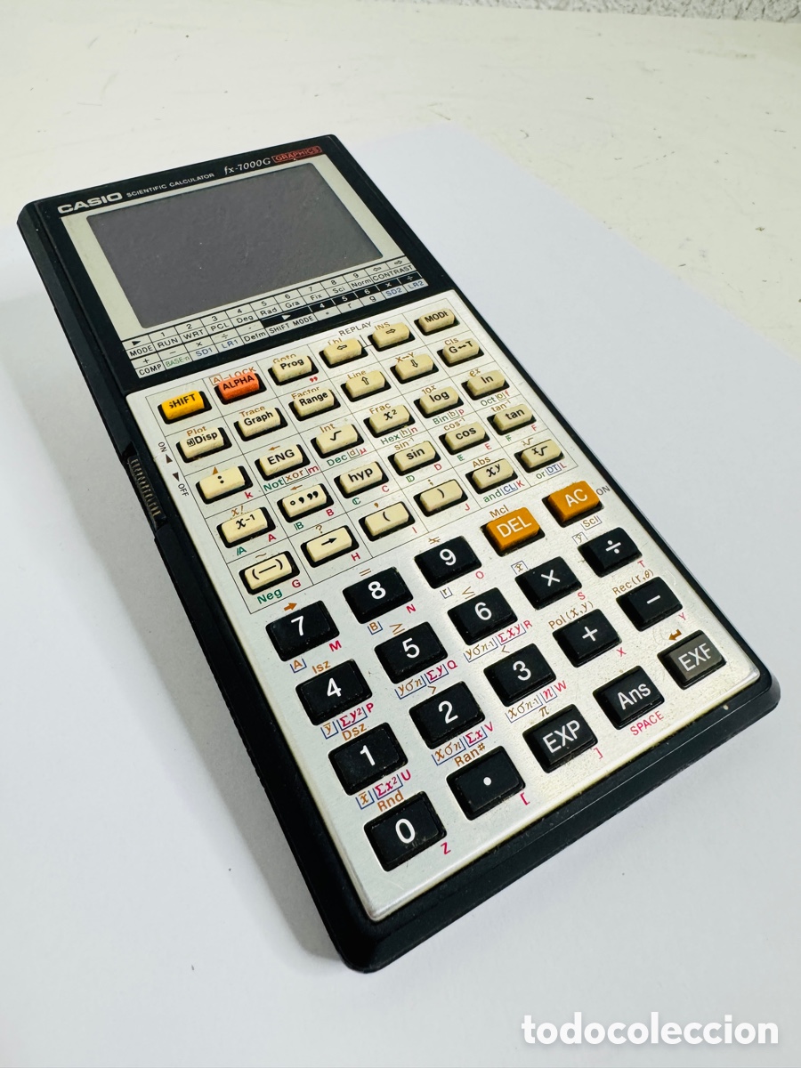 Segunda mano: Casio Scientific Graphing Calculator fx-7000G - Foto 2