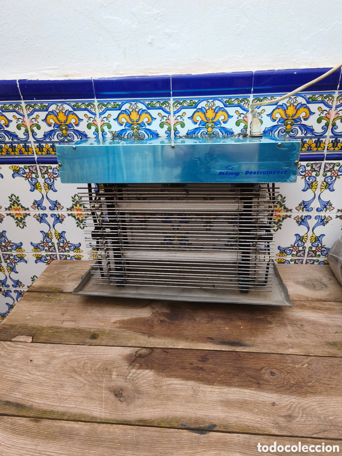 Segunda Mano: Sistema el&eacute;ctrico mata insectos colgable industrial