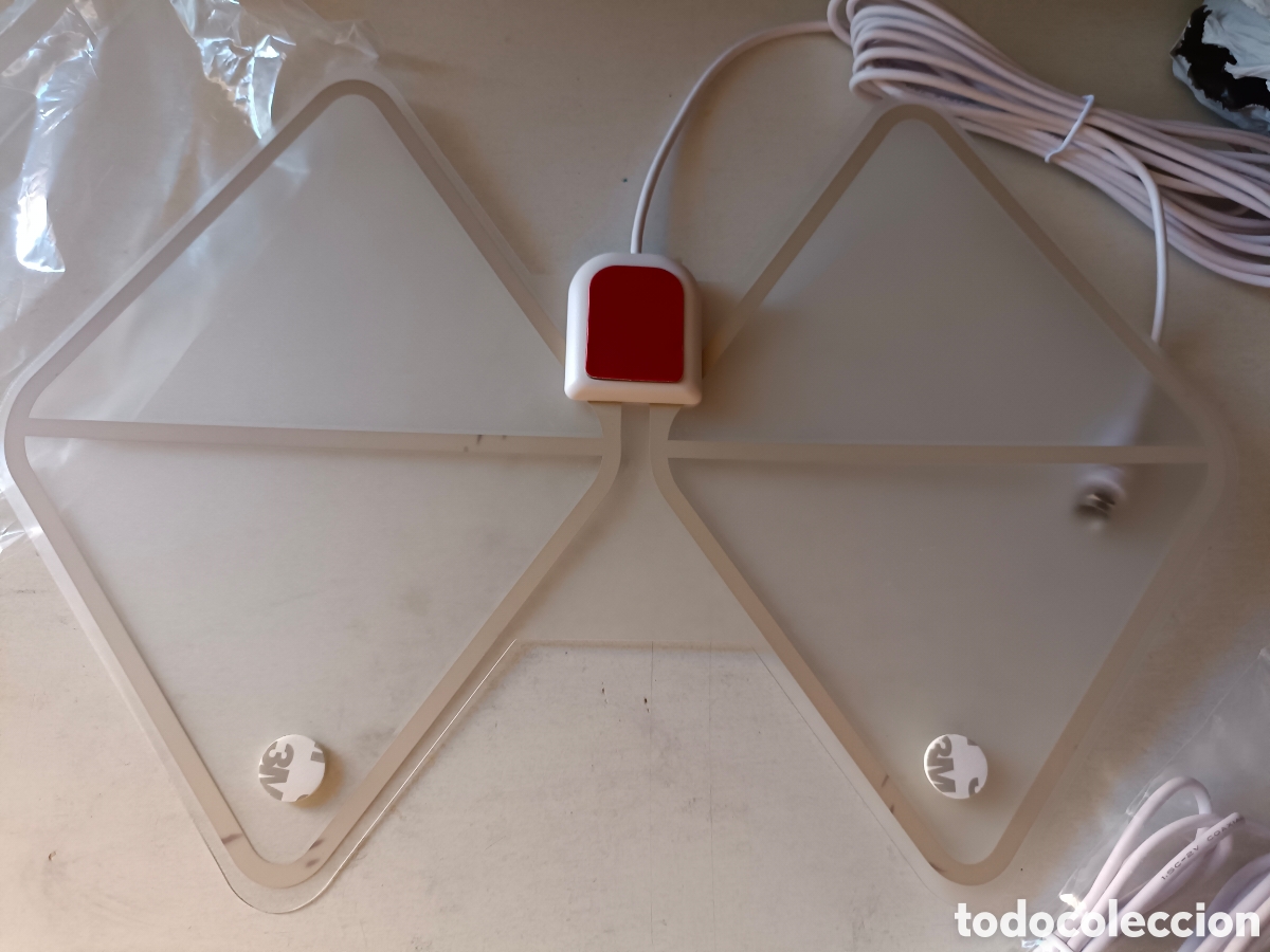 Segunda mano: Antena de television con amplificador - Foto 2