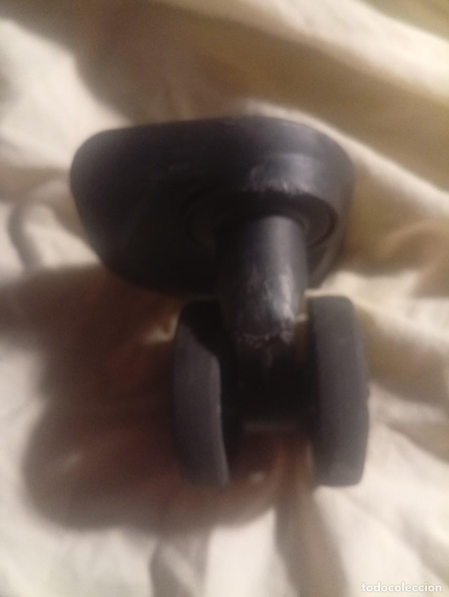 Segunda mano: Rueda de maleta.............. - Foto 3