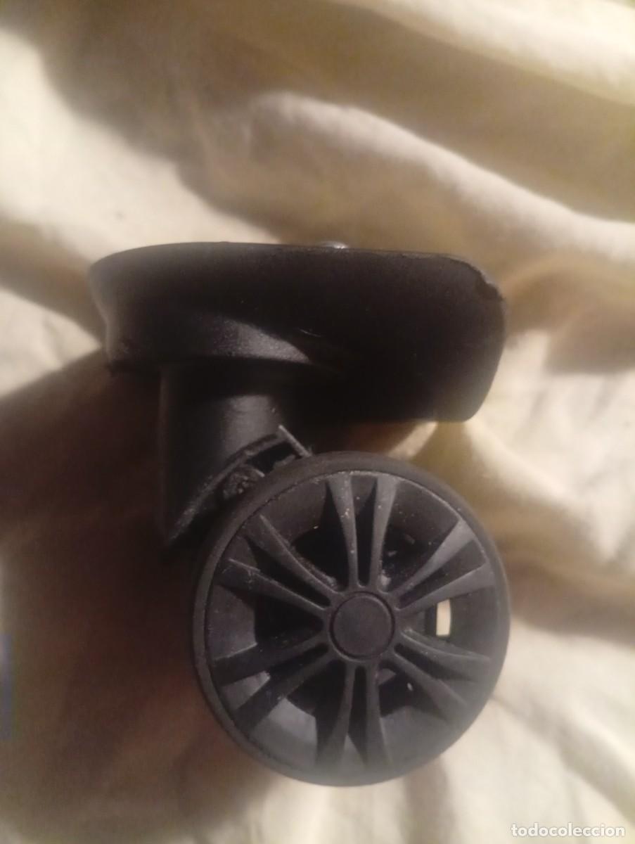 Segunda mano: Rueda de maleta.............. - Foto 6