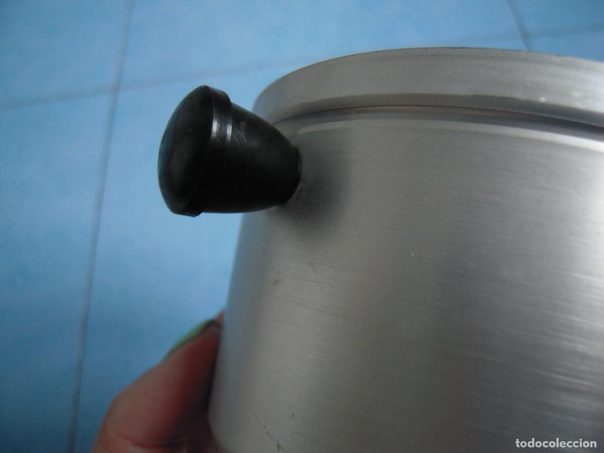 Segunda mano: Azucarero aluminio y pl&aacute;stico vintage - Foto 8