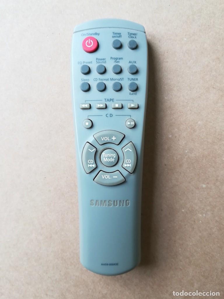 Segunda Mano: Mando a Distancia Original SAMSUNG AR-4022 | Para Equipo de M&uacute;sica MM-B3 | Impecable