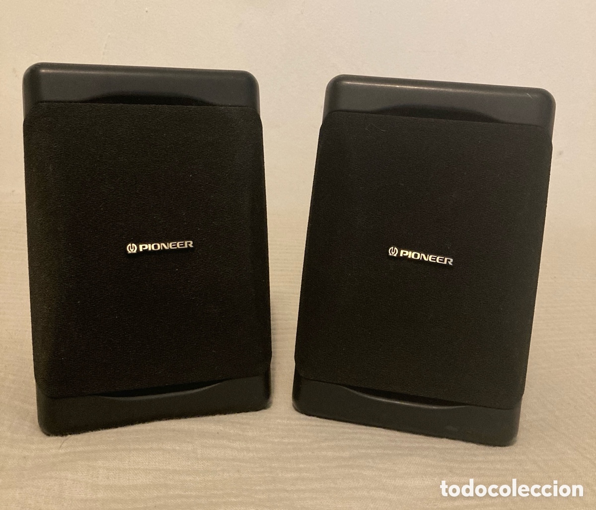 Segunda Mano: Altavoces Surround- Pioneer S-P77
