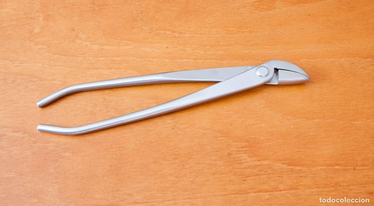 Segunda Mano: Tenaza de jin curva 220 mm inox para Bons&aacute;i La tenaza de jin curva de 220 mm en acero inoxidable es