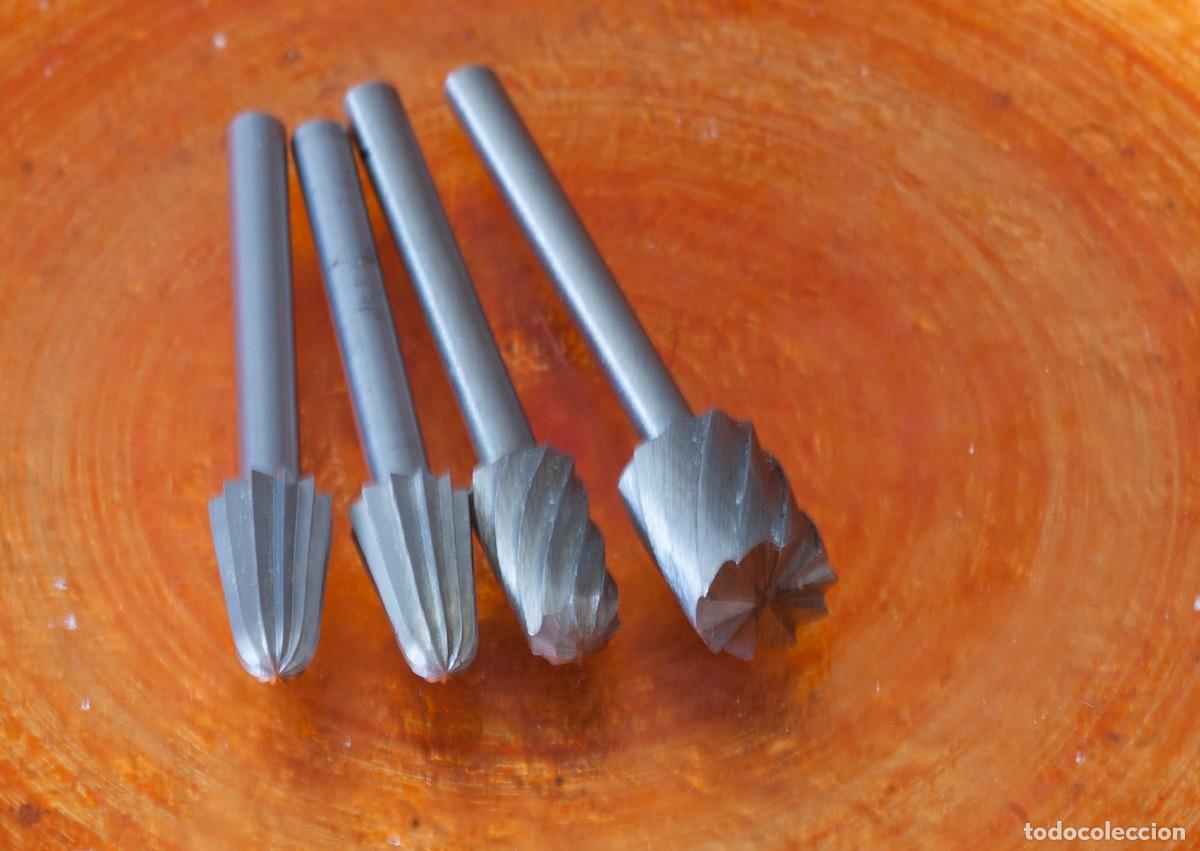 Segunda Mano: Lote 4 Fresas DREMEL Alta velocidad Eje: 3,2 mm