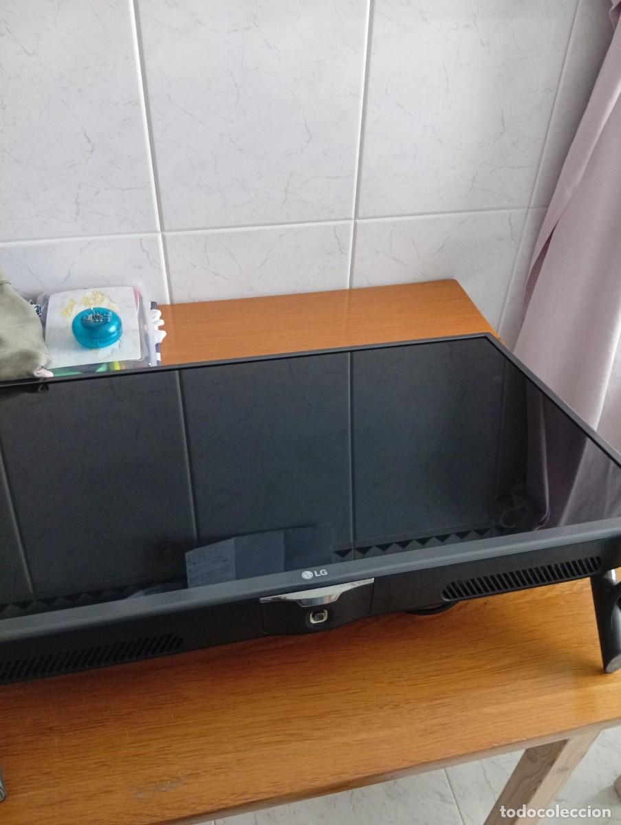 Segunda Mano: televisor lg 32LF5800-ZA 32 pulgadas led con mando a distancia ver fotos