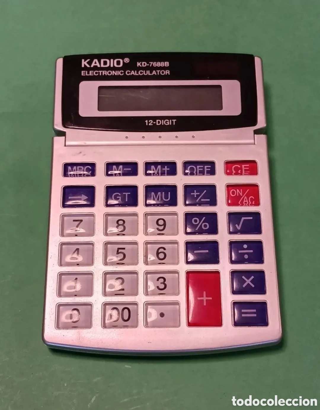 D'Occasion: Calculadora Digital / KADIO.
