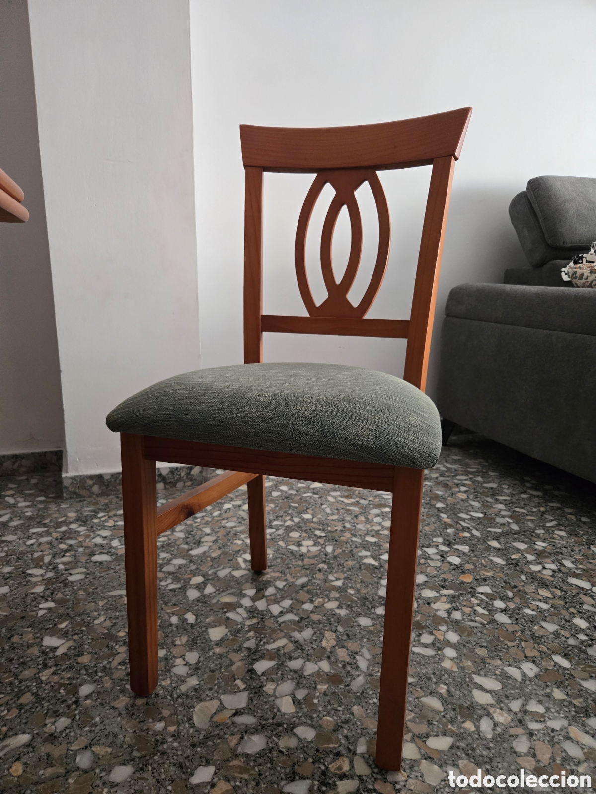 Segunda mano: Mesa extraible con 6 sillas - Foto 4