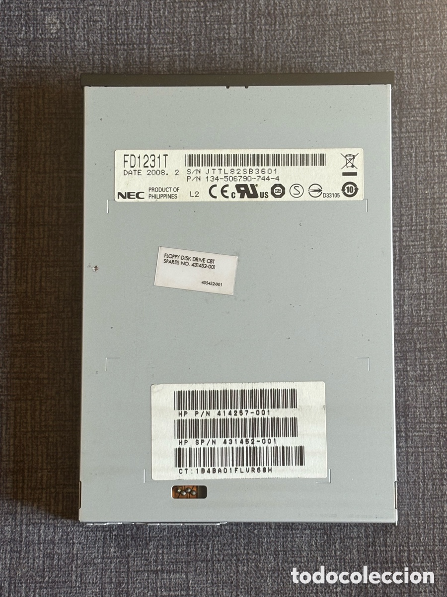 Segunda Mano: Disquetera Interna 3.5&rdquo; NEC FD1231T HP P/N 414257-001 Floppy Disk Drive (2008)