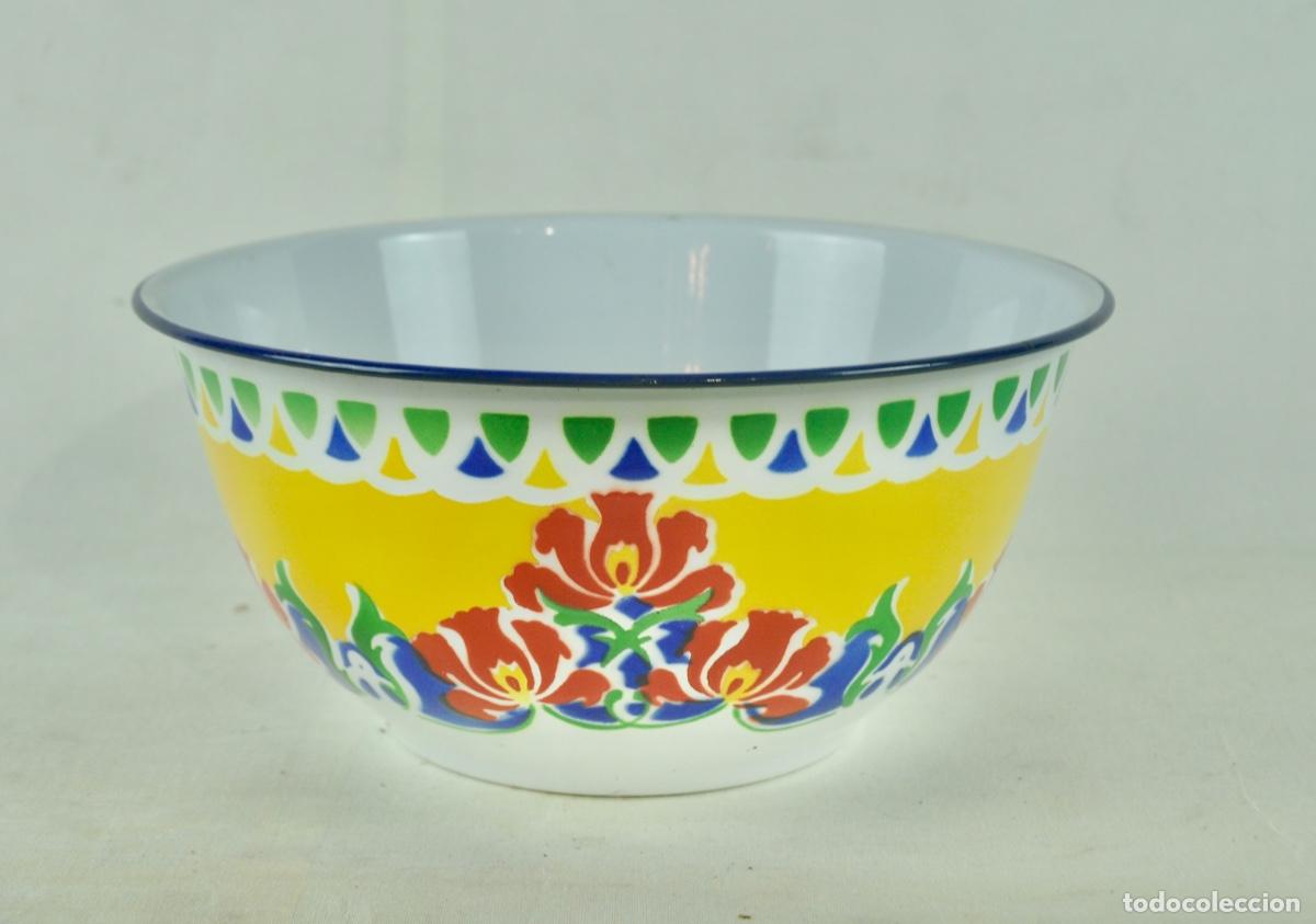 Segunda Mano: Bol metal porcelana con flores