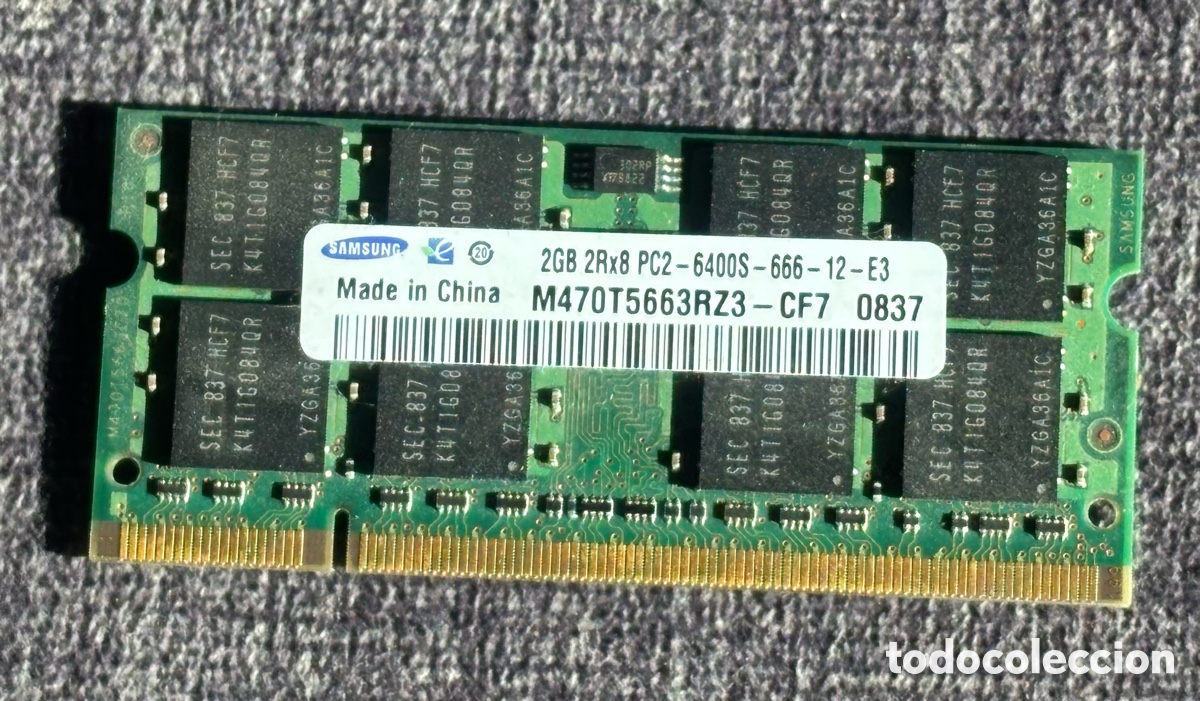 Segunda Mano: Memoria RAM Laptop Samsung 2GB DDR2 SODIMM PC2-6400S 800MHz M470T5663RZ3-CF7