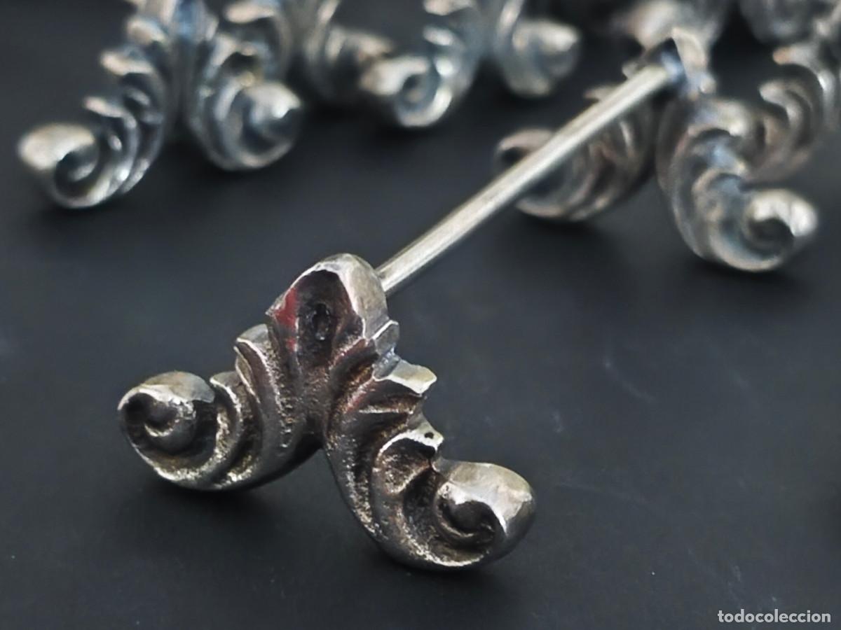 Segunda mano: 8 Reposacubiertos en metal - Foto 2