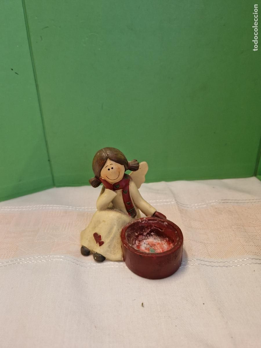 Segunda Mano: BONITO ANGEL DE CERAMICA PORTA VELA.