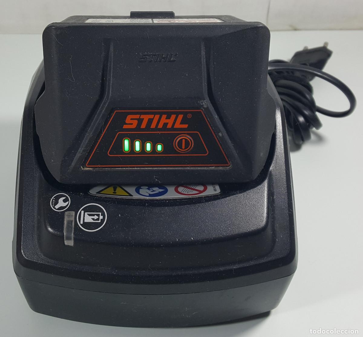 Segunda Mano: CONJUNTO BATERIA STIHL AK20 108 Wh 36V 2,8 Ah + CARGADOR AL101, USADOS, VER DESCRIPCI&Oacute;N.