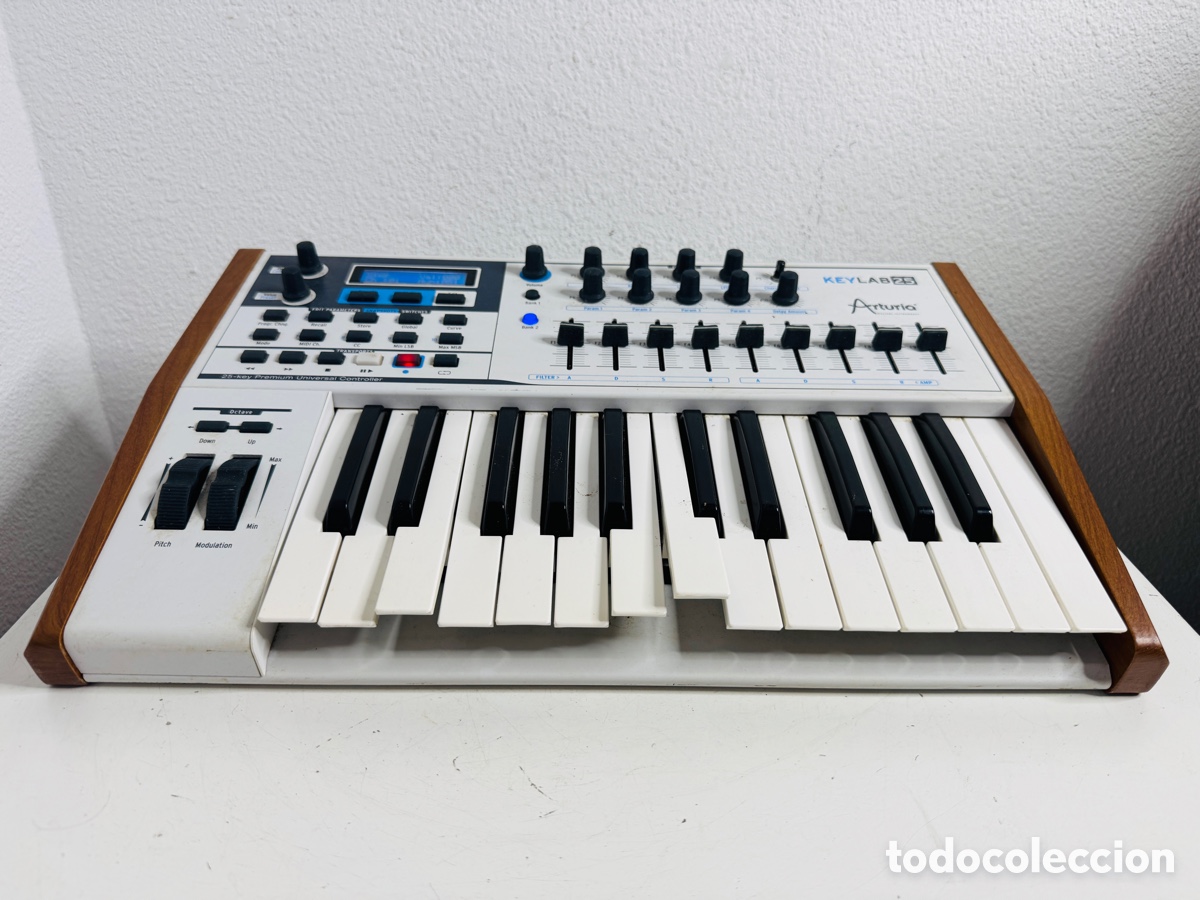 Segunda mano: Arturia KeyLab 25 Midi Keyboard Solo Piezas No Funciona - Foto 2